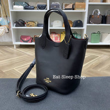 Load image into Gallery viewer, COACH HANNA BUCKET BAG CR168 IN GOLD/BLACK
