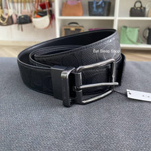 Load image into Gallery viewer, COACH HARNESS BUCKLE CUT TO SIZE REVERSIBLE BELT, 38 MM (COACH CQ024) BLACK
