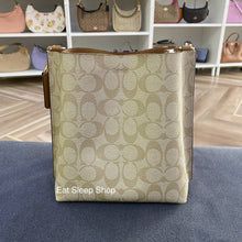 Load image into Gallery viewer, COACH MOLLIE BUCKET BAG 22 SIGNATURE CA582 IN LIGHT KHAKI/LIGHT SADDLE
