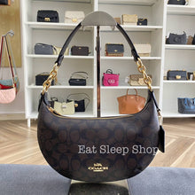 Load image into Gallery viewer, COACH PAYTON HOBO CE620 IN BROWN BLACK
