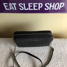 Load image into Gallery viewer, MICHAEL KORS JET SET ITEM  LARGE EW CROSSBODY SIGNATURE IN BLACK (5490690424985)
