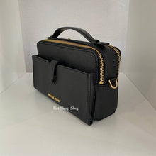 Load image into Gallery viewer, MICHAEL KORS MEDIUM DOUBLE ZIP PHONE CROSSBODY LEATHER IN BLACK
