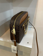 Load image into Gallery viewer, MICHAEL KORS JET SET ITEM LARGE EW ZIP CHAIN CROSSBODY SIGNATURE IN BROWN
