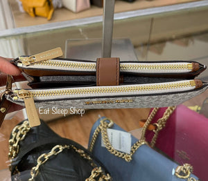 MICHAEL KORS JET SET TRAVEL LARGE DOUBLE ZIP WRISTLET WALLET SIGNATURE IN VANILLA