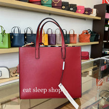 Load image into Gallery viewer, MARC JACOBS MINI GRIND TOTE BAG IN SAVVY RED
