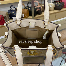 Load image into Gallery viewer, COACH DEMPSEY TOTE 22 SIGNATURE CANVAS WITH TIGER C7001 IN IM/LIGHT KHAKI CHALK
