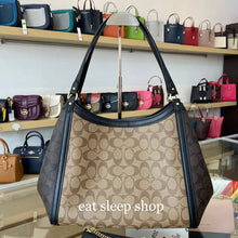 Load image into Gallery viewer, COACH KRISTY SHOULDER BLOCKED SIGNATURE C6831 IN KHAKI BROWN MULTI
