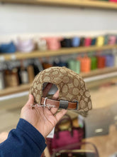 Load image into Gallery viewer, COACH CAP HAT IN SIGNATURE JACQUARD CH400 IN KHAKI
