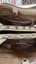 Load image into Gallery viewer, COACH KRISTY SHOULDER BAG IN COLORBLOCK SIGNATURE C7332 IN LIGHT KHAKI IVORY MULTI
