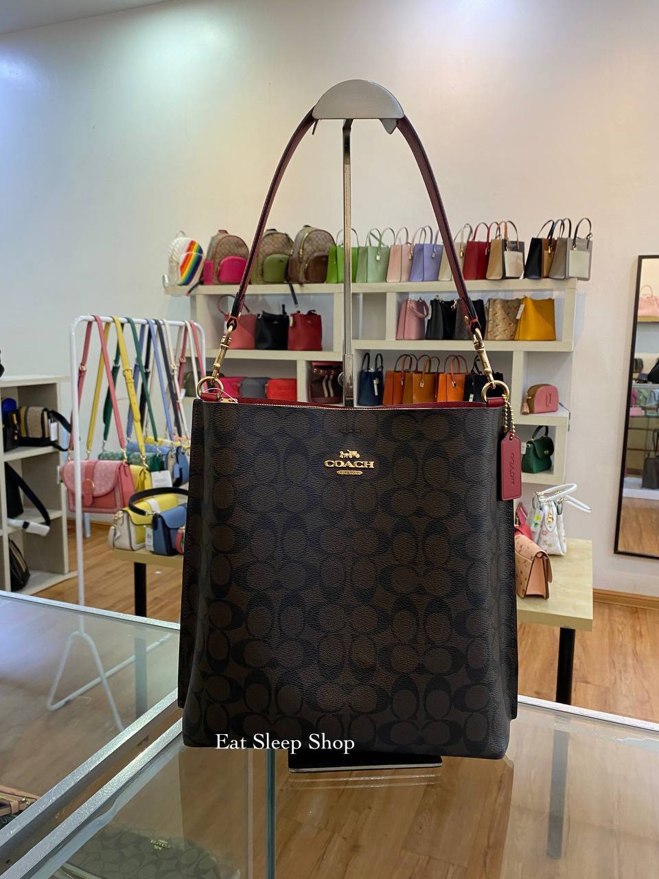 COACH MOLLIE BUCKET BAG SIGNATURE CA561 IN BROWN 1941 RED