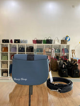 Load image into Gallery viewer, COACH GEORGIE SADDLE BAG WITH SNAKE EMBOSSED CD323 IN SV/INDIGO MULTI
